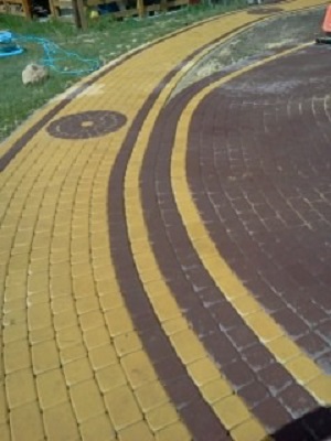 Brukmax: image 15 0f 135 thumb